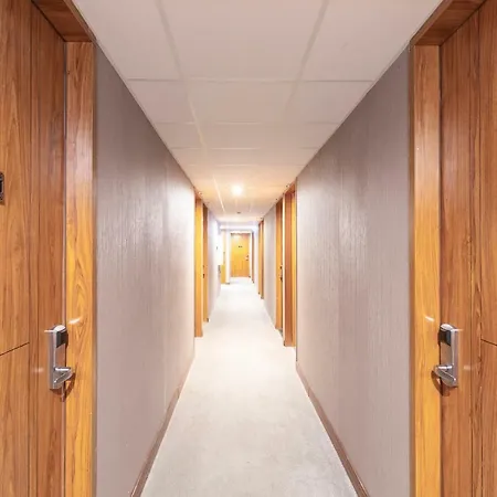 Hotel New Century 3*